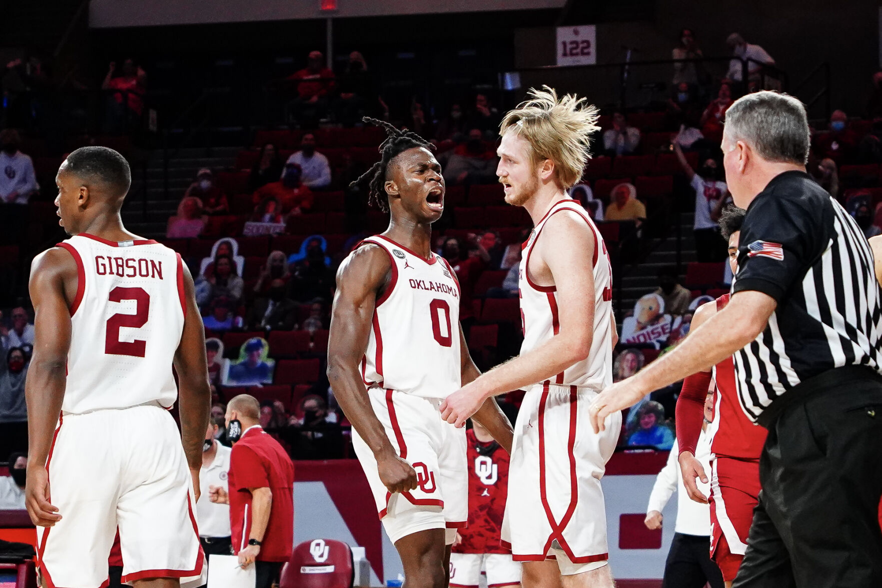 Victor Iwuakor and Brady Manek